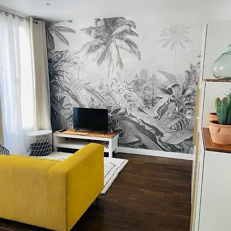 Comme A La Maison-Porte De Paris Apartman Pantin Kültér fotó