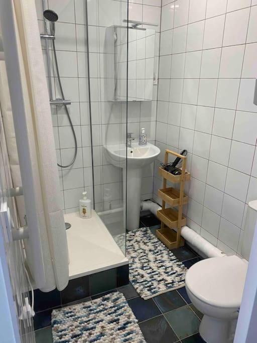 Comme A La Maison-Porte De Paris Apartman Pantin Kültér fotó
