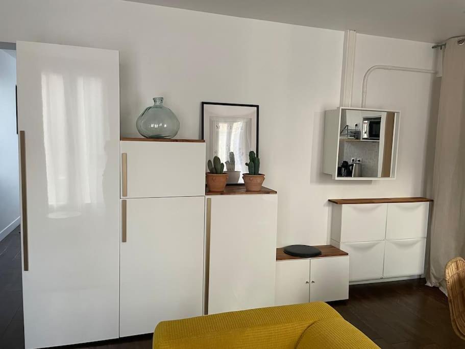 Comme A La Maison-Porte De Paris Apartman Pantin Kültér fotó